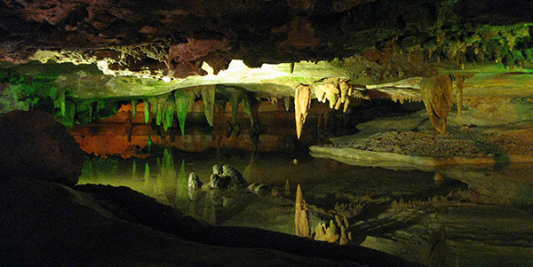 Skyline Caverns