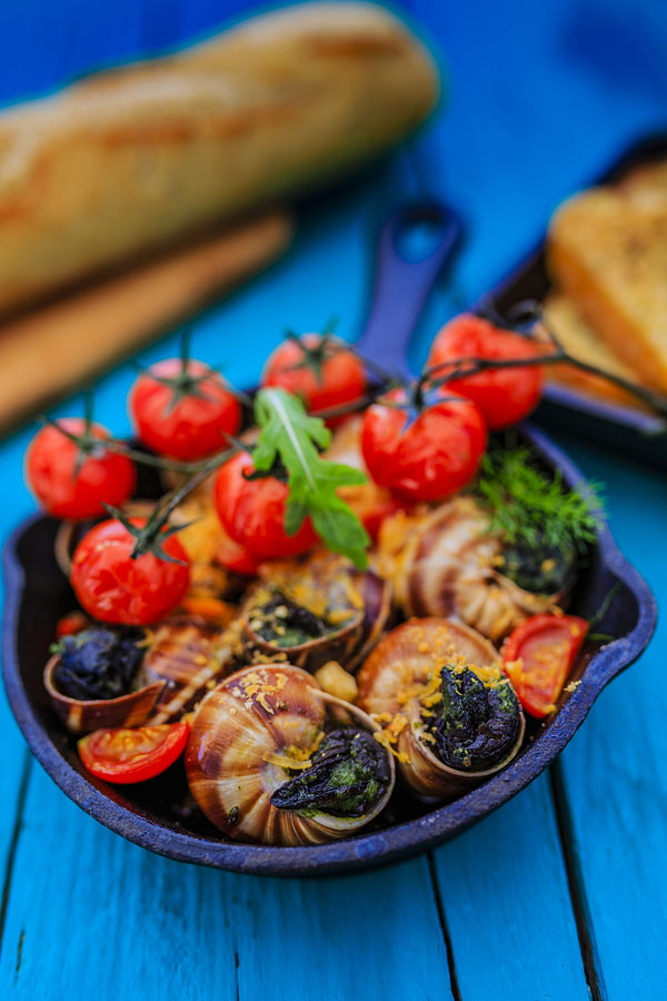 a dish of escargot