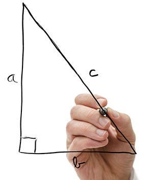 hand drawing a right triangle