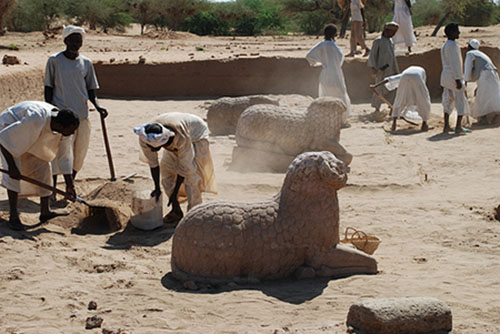 the discovery of sandstone rams at the temple of King Amanikhareqerem in el-Hassa, Sudan