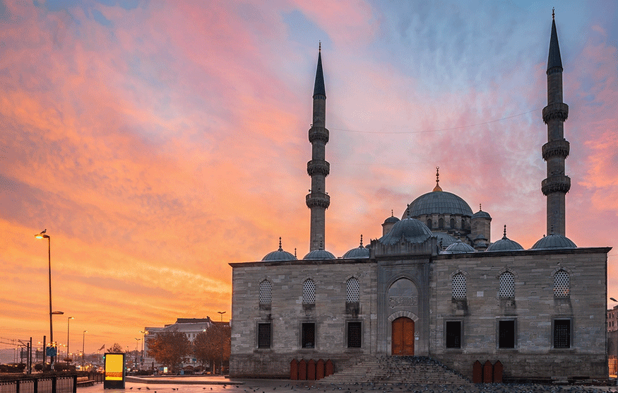 the Yeni Valide Mosque