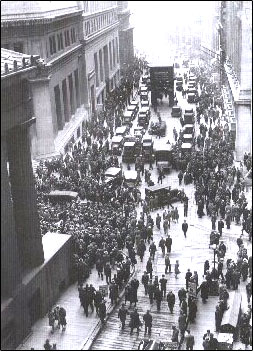 Image of crowd outside the New York Stock Exchange after the crash.