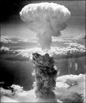 Image of atomic bomb over Nagasaki.